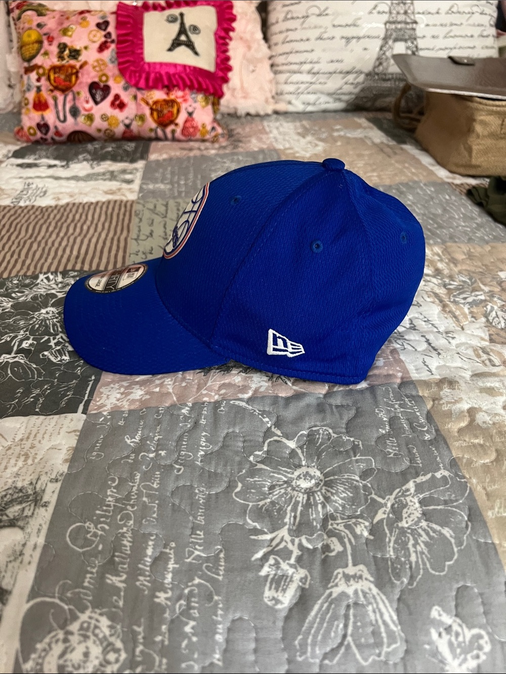 New Era 76ers Bold Blue 39THIRTY Stretch Fit Hat - Picture 4 of 9